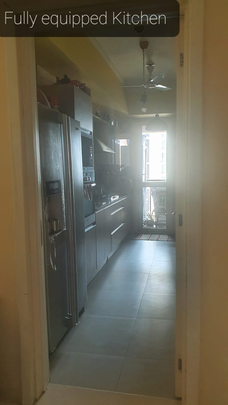 Kitchen, dlf-the-icon 4 Bedroom 2610 Sq.Ft. Apartment In Dlf Phase V Gurgaon 9552819