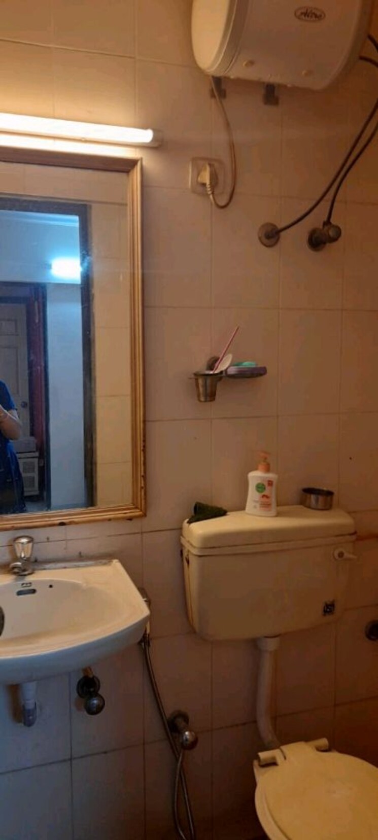 Bathroom, progressive-solitaire 3 Bedroom 1625 Sq.Ft. Apartment In Kopar Khairane Navi Mumbai 9552823