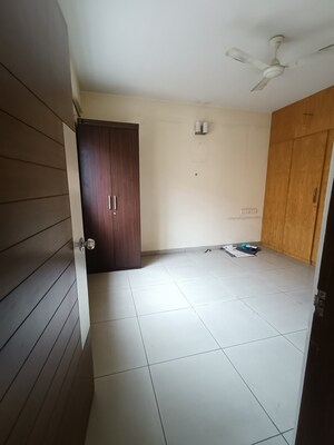Bathroom in 3 BHK Apartment at Cambridge Layout – for Rent