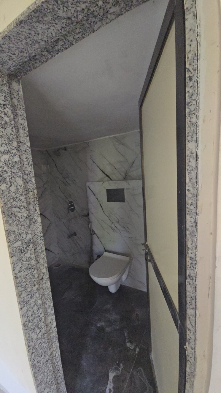 Bathroom, parsik-hills 6+ Bedroom 8000 Sq.Ft. Independent House In Cbd Belapur Sector 24 Navi Mumbai 9552840