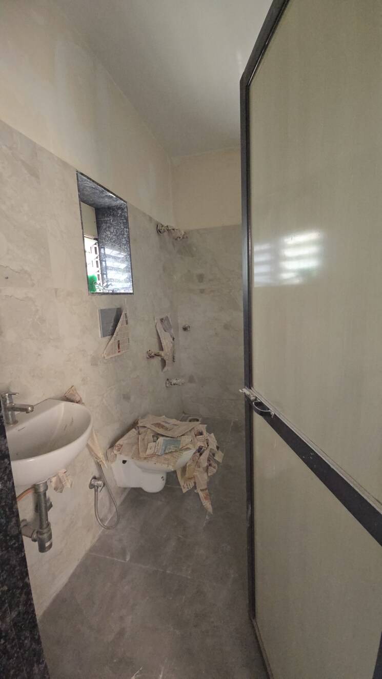 Bathroom, parsik-hills 6+ Bedroom 8000 Sq.Ft. Independent House In Cbd Belapur Sector 24 Navi Mumbai 9552840