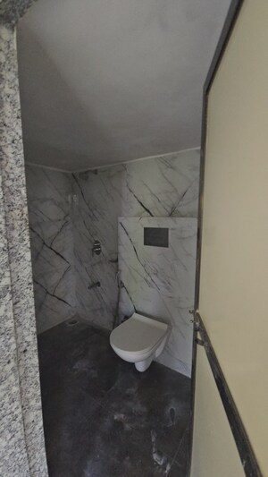 Bathroom in 6+ BHK Independent House at Parsik Hills, Cbd Belapur Sector 24 – for Rent