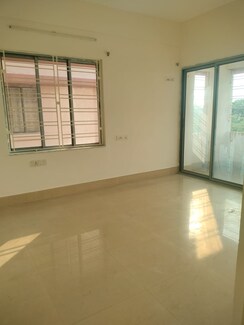 2 BHK + Servant Room Apartment For Sale in Sunshine Enclave New Town