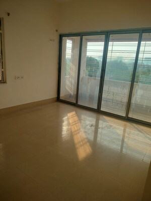 Room in 2 BHK Apartment at Sunshine Enclave New Town, New Town – for Sale