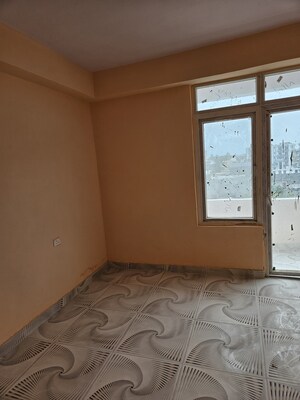 Room in 3 BHK Apartment at Nirmala Sunder Village, Faizabad Road – for Rent