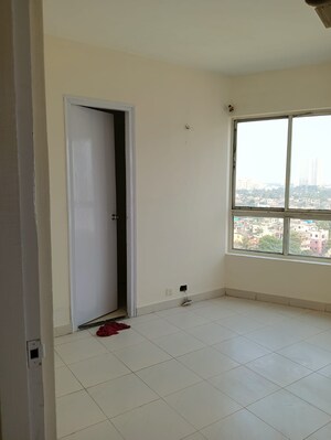 Room in 3 BHK Apartment at Sunshine Enclave New Town, New Town – for Sale