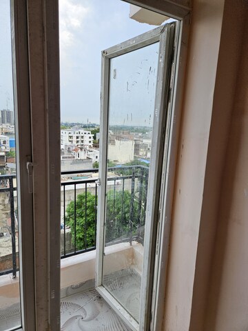 3 BHK Apartment For Rent in Nirmala Sunder Village, Faizabad Road