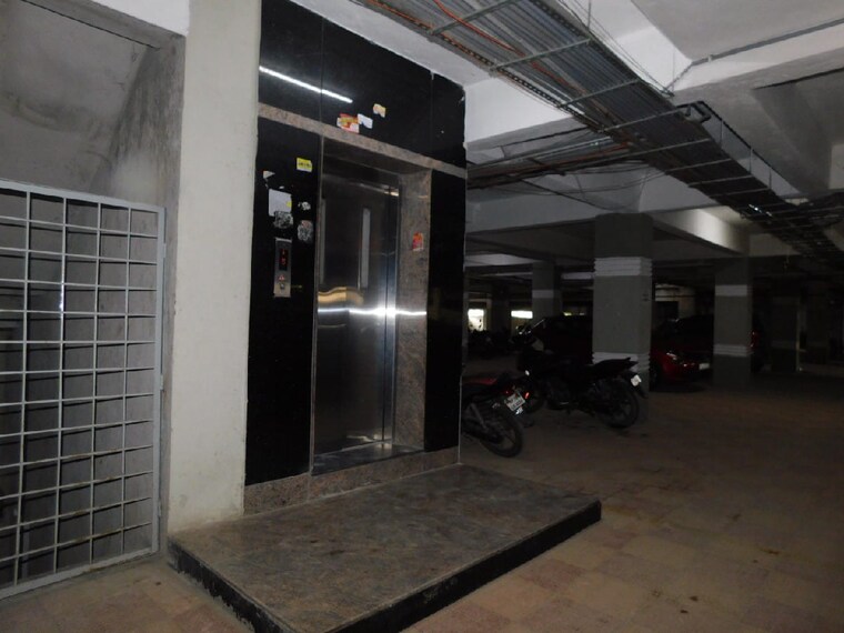  Parking, nsk-platina 2 Bedroom 1140 Sq.Ft. Apartment In Miyapur Hyderabad 9552900