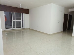 Room in 3 BHK Apartment at Rishita Mulberry Heights, Sushant Golf City – for Rent