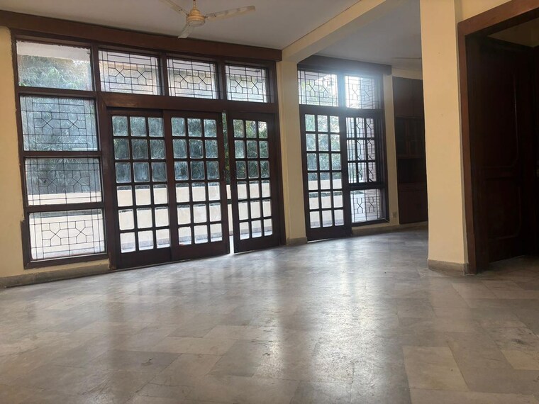 Room, panchsheel enclave 3 Bedroom 2000 Sq.Ft. Builder Floor In Panchsheel Enclave Delhi 9552902
