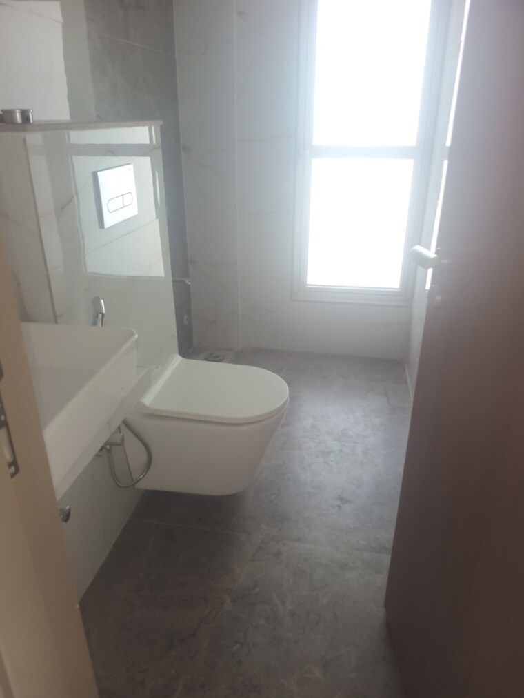 Bathroom, jp-north-barcelona 3 Bedroom 1007 Sq.Ft. Apartment In Mira Road Thane 9552913