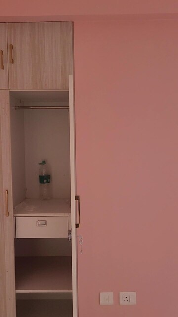 Furnished Amenities in 3 BHK Apartment at Godrej Seven, Joka – for Rent