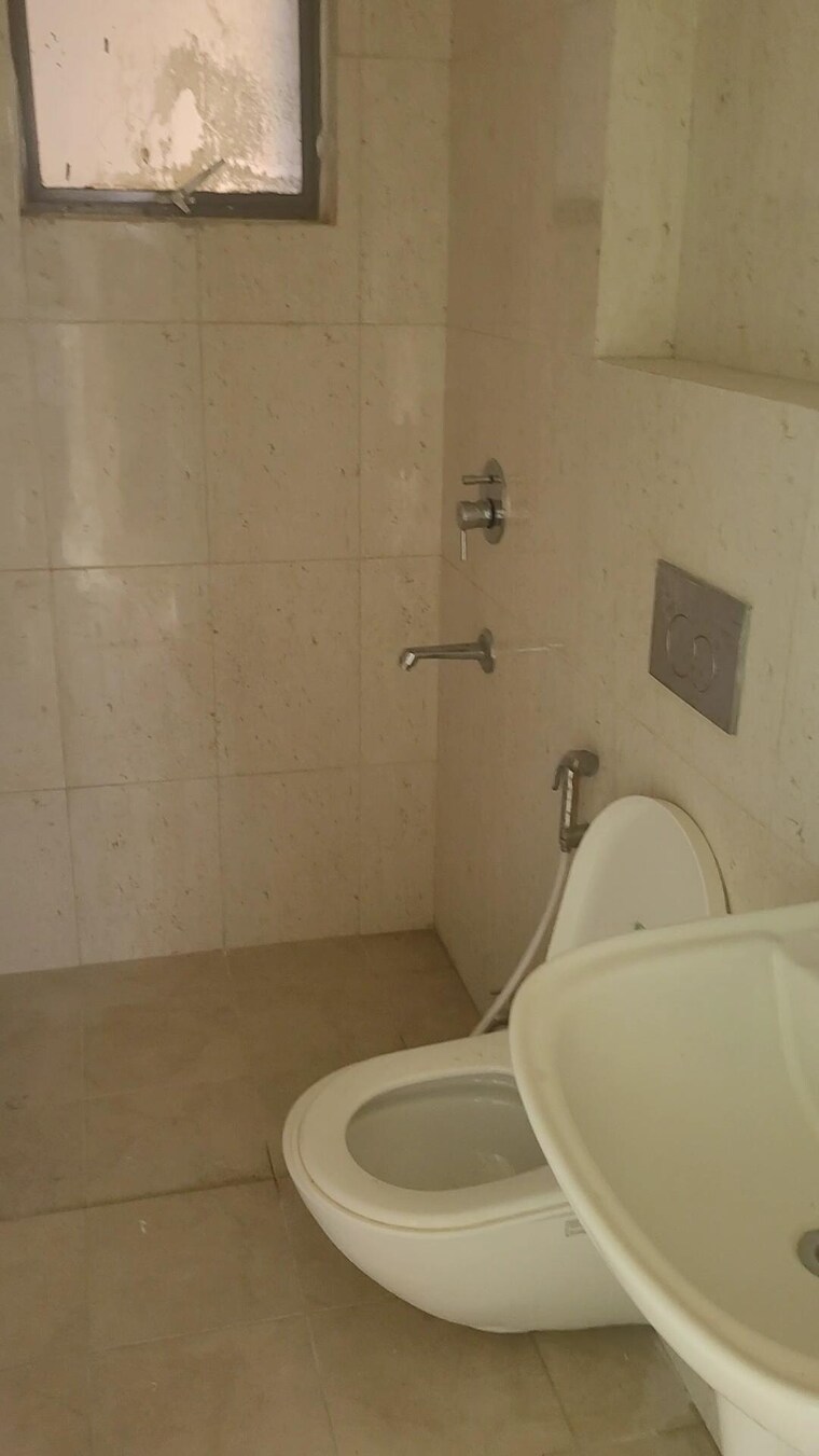 Bathroom, godrej-seven 3 Bedroom 1215 Sq.Ft. Apartment In Joka Kolkata 9552901