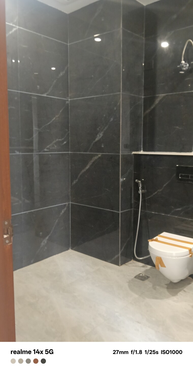 undefined, amolik-aster-woods 3 Bedroom 180 Sq.Yd. Builder Floor In Sector 98 Faridabad 9552914