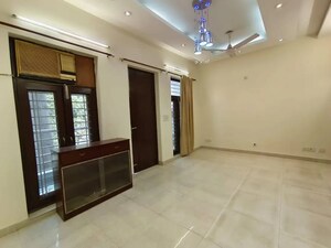 Room in 2 BHK Apartment at Bhavesh Plaza, Nalasopara West – for Rent