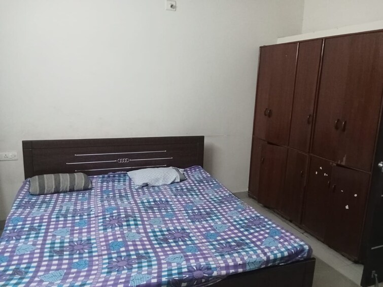 Cover Image, navrangpura 2 Bedroom 1200 Sq.Ft. Apartment In Navrangpura Ahmedabad 9552980