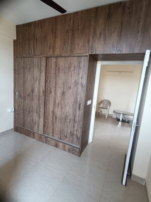 Room in 2 BHK Apartment at Shree Vardhman Mantra, Sector 67 – for Rent
