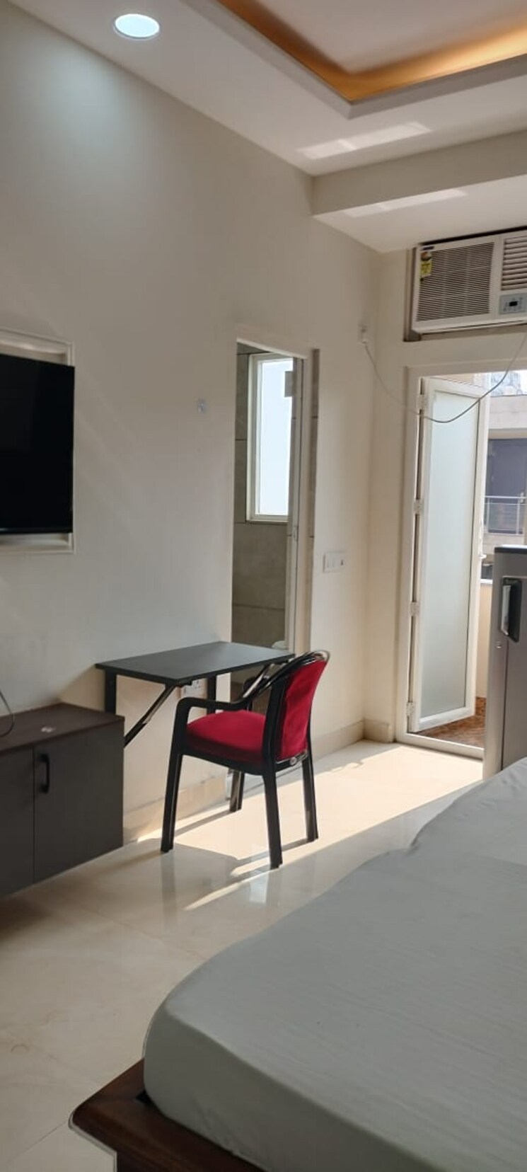 Kitchen, ambience-mall 1 RK 450 Sq.Ft. Builder Floor In Sector 24 Gurgaon 9553055