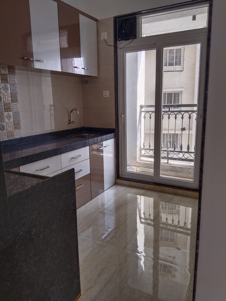 Kitchen, samrin-heritage 1 Bedroom 402 Sq.Ft. Apartment In Panch Pakhadi Thane 9553059