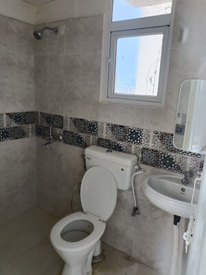 2 BHK Apartment For Rent in Signature Global Prime, Sector 63a