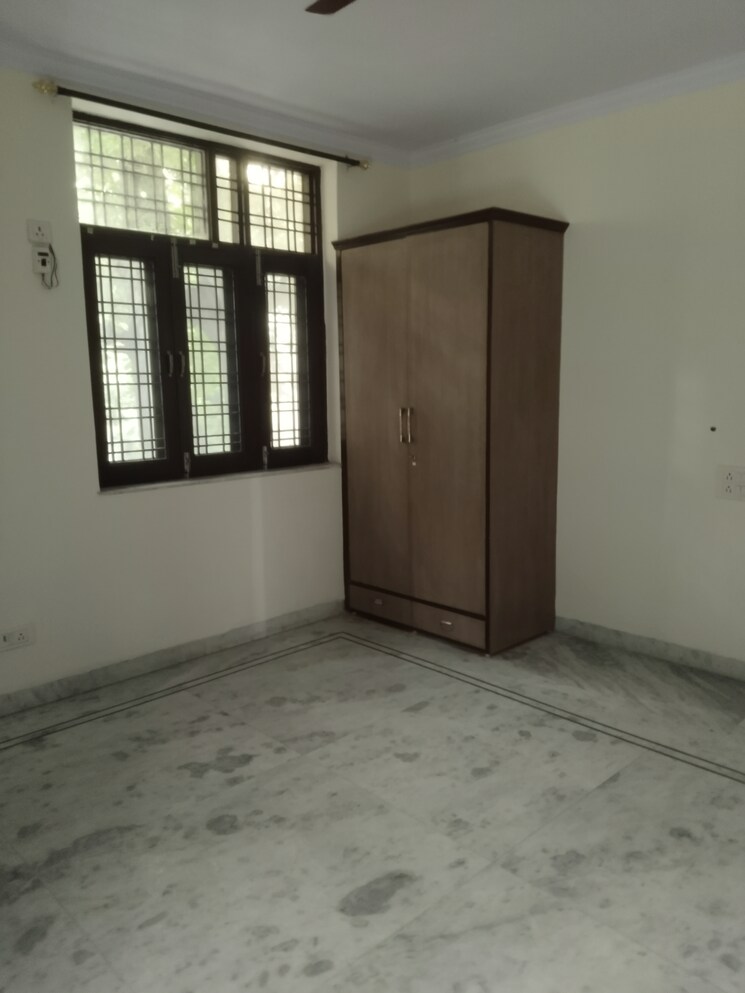 Room, sarita-vihar-pocket-j-rwa 4 Bedroom 2020 Sq.Ft. Apartment In Sarita Vihar Delhi 9553069