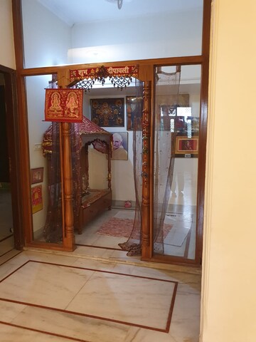 Building Lobby in 6+ BHK Independent House at RWA Apartments Sector 20, Sector 20 – for Rent