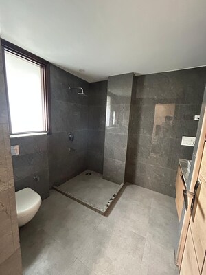 Kitchen in 3 BHK Builder Floor at SAS Tower, Sector 38 – for Rent