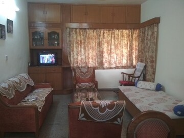 Living Room in 2 BHK Apartment at Sarita Vihar – for Rent