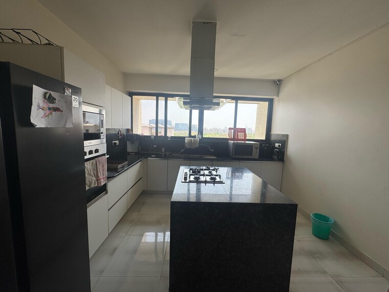 Kitchen, koregaon park 4 Bedroom 4930 Sq.Ft. Apartment In Koregaon Park Pune 9553096