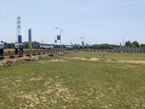  Plot – Exterior View View at Singaperumal Koil - for Sale