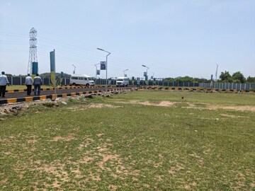  Plot – Exterior View View at Singaperumal Koil - for Sale