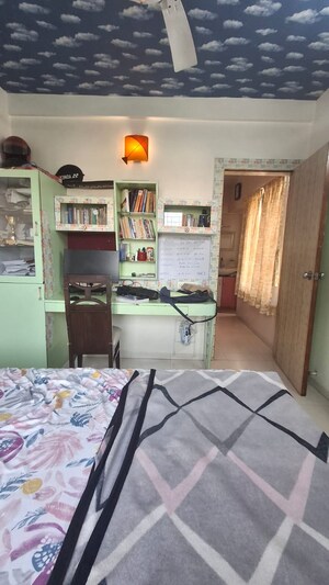 Master Bedroom in 2 BHK Apartment at Ambegaon Budruk – for Rent