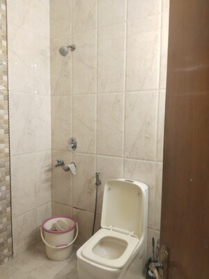 Bathroom in 2 BHK Apartment at Sarita Vihar – for Rent