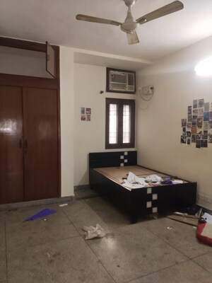 2 BHK Apartment For Rent in Sarita Vihar