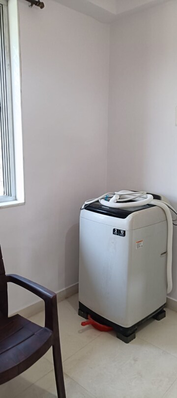 Furnished Amenities in 2 BHK Apartment at MIG Colony, Worli – for Rent