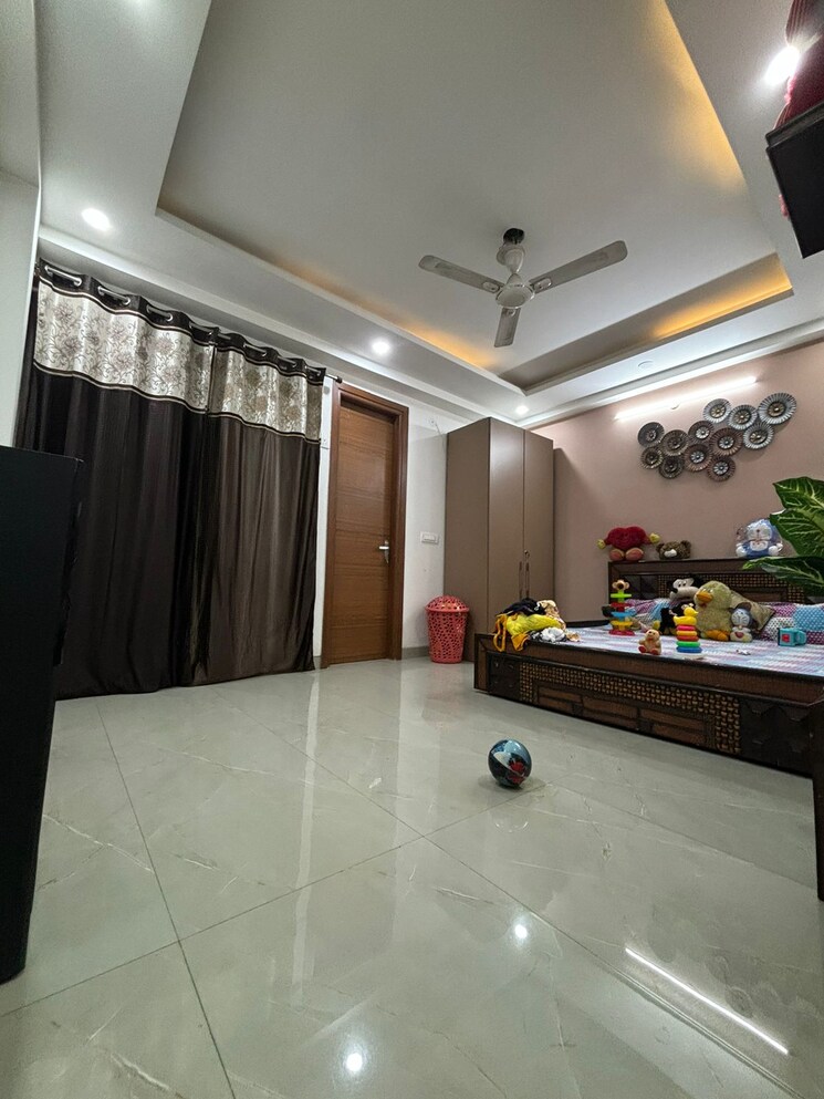 Bedroom, saket 4 Bedroom 2000 Sq.Ft. Builder Floor In Saket Delhi 9553142