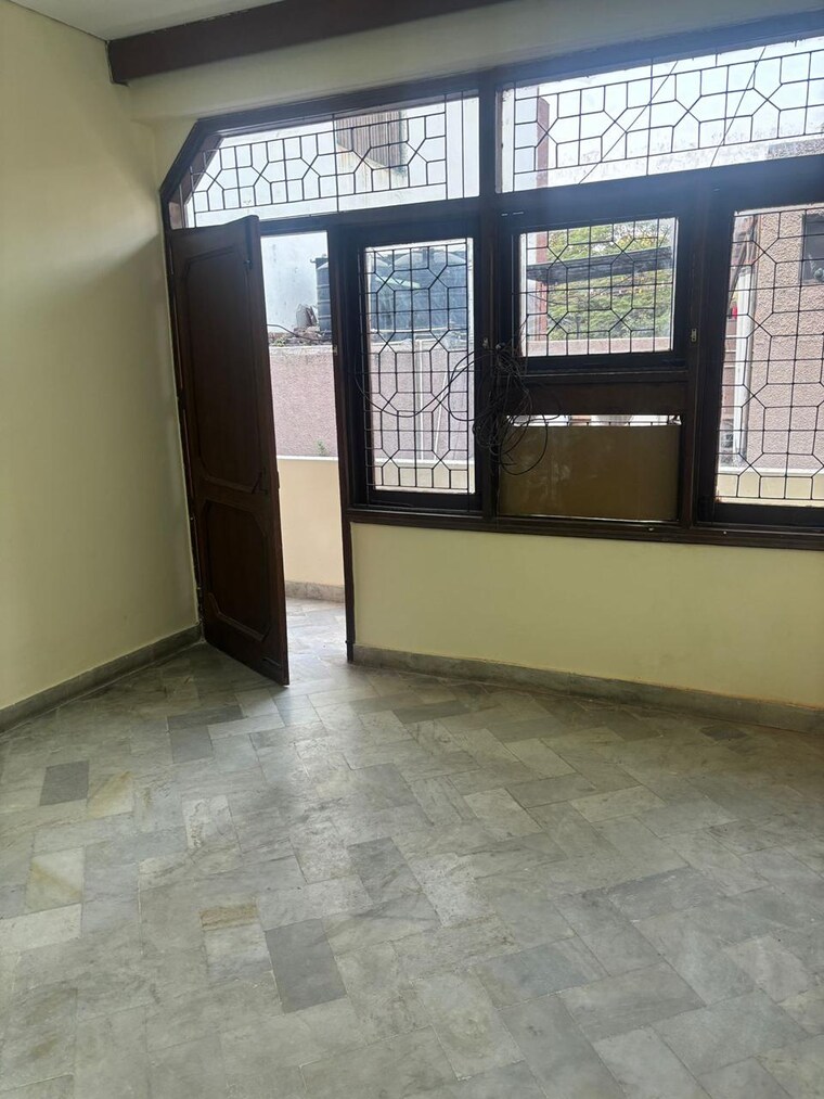 Room, panchsheel enclave 3 Bedroom 2385 Sq.Ft. Builder Floor In Panchsheel Enclave Delhi 9553143