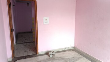 Room in 1 BHK Builder Floor at Vaishali Sector 5 – for Sale