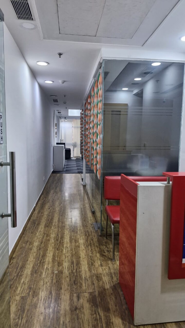 undefined, spaze-itech-park Commercial Office Space 1000 Sq.Ft. In Sispal Vihar Gurgaon 9553205