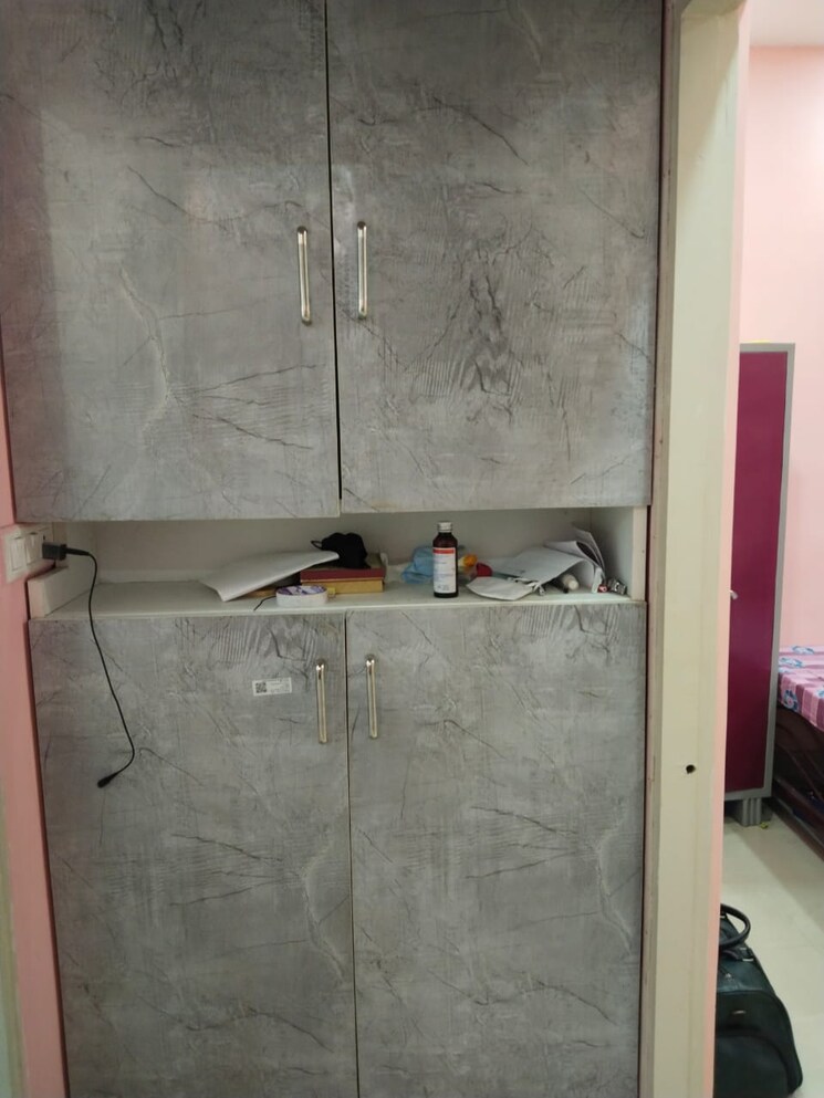 Bathroom, ambuja-utalika-the-condoville 1 Bedroom 513 Sq.Ft. Apartment In Em Bypass Kolkata 9553204