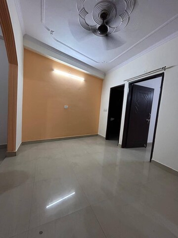 Living Room in 1 BHK Builder Floor at Chattarpur – for Rent