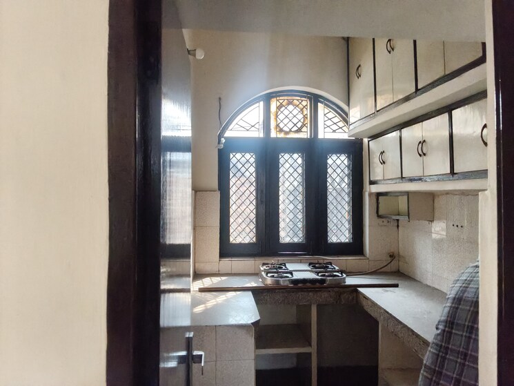 Kitchen, sector 32 2 Bedroom 1250 Sq.Ft. Builder Floor In Sector 32 Faridabad 9553242