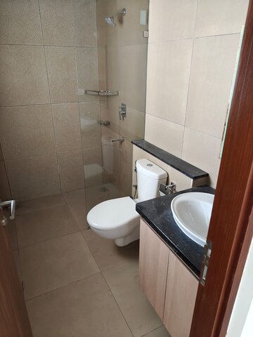 Bathroom in 4 BHK Apartment at Prestige Waterford, Whitefield – for Rent