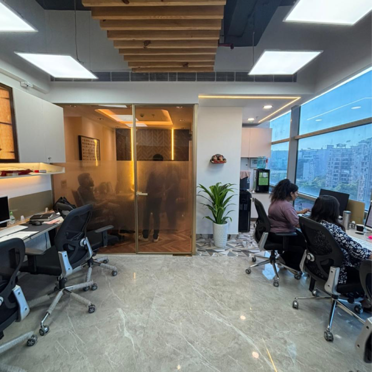 Gym, spaze-itech-park Commercial Office Space 1000 Sq.Ft. In Sispal Vihar Gurgaon 9553297