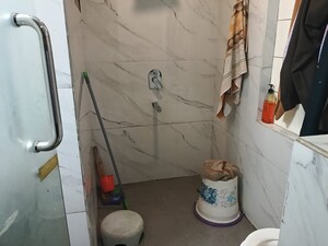 Bathroom in 4 BHK Builder Floor at Sector 46 – for Rent