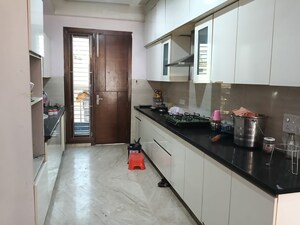 Kitchen in 4 BHK Builder Floor at Sector 46 – for Rent
