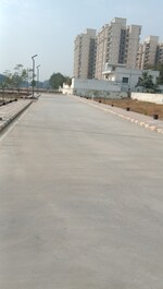 125 Sq.Yd. Plot in ROF Green Meadows