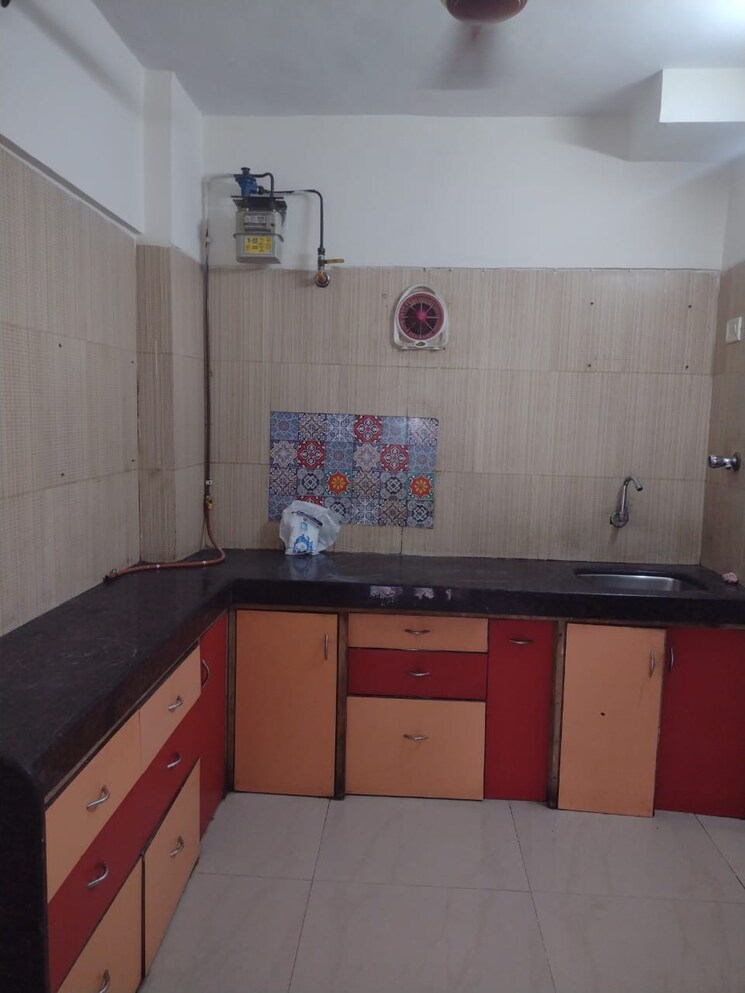Kitchen, concrete-sai-swar 3 Bedroom 1400 Sq.Ft. Apartment In Kharghar Navi Mumbai 9553302