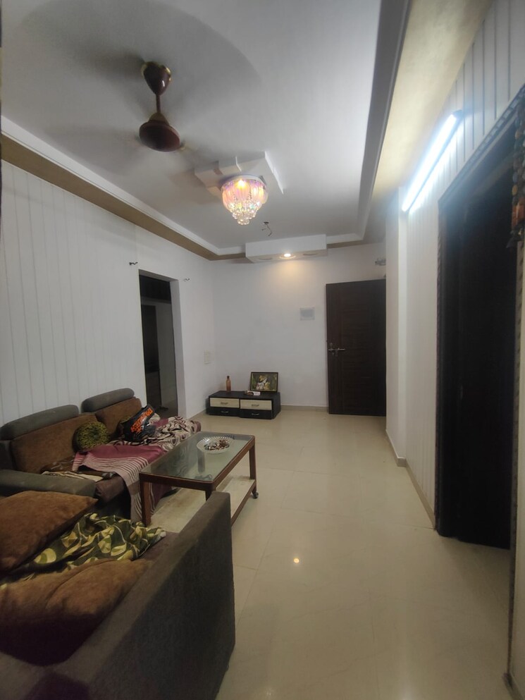 Living Room, raj-mandir-complex 3 Bedroom 1100 Sq.Ft. Apartment In Mira Road Thane 9553347