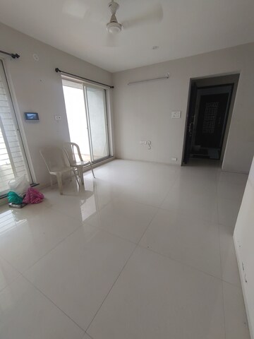 Room in 3 BHK Apartment at Pebbles II, Bavdhan – for Rent